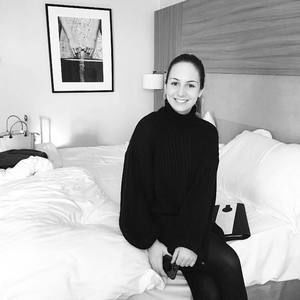 Meet your Posher, Danielle